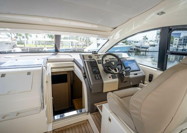 Fairline Targa 48 Open image