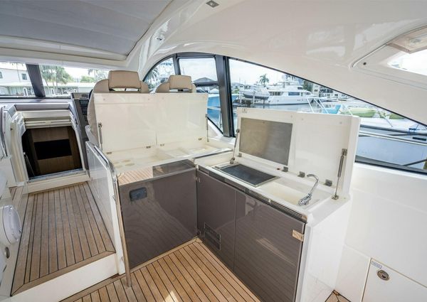 Fairline Targa 48 Open image