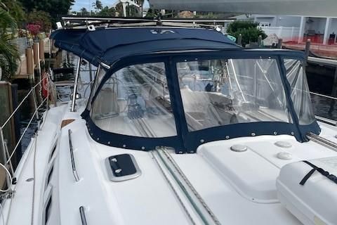 Hunter 50 Aft Cockpit image