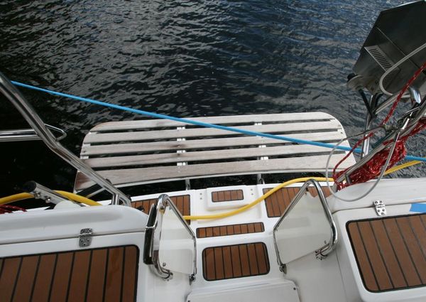 Hunter 50 Aft Cockpit image