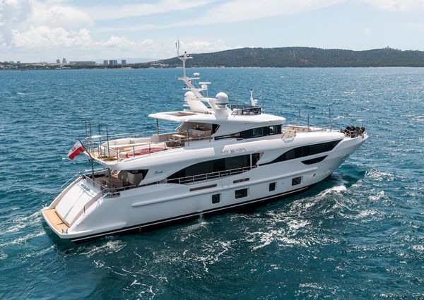 Benetti Delfino 95 image