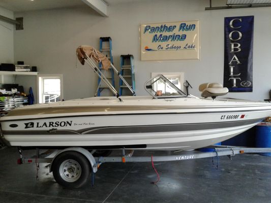 Larson SEi 180 Ski Fish I/O - main image