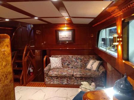 Matthews CUSTOM-PILOTHOUSE-MOTOR-YACHT image