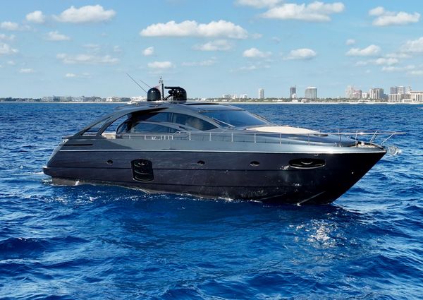 Pershing 70 image