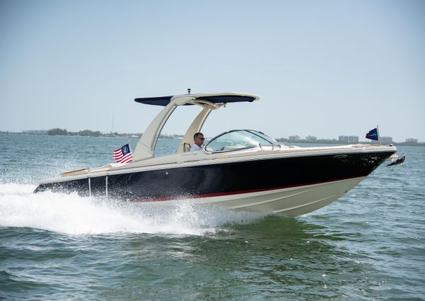 Chris-craft LAUNCH-25-GT-INBOARD image