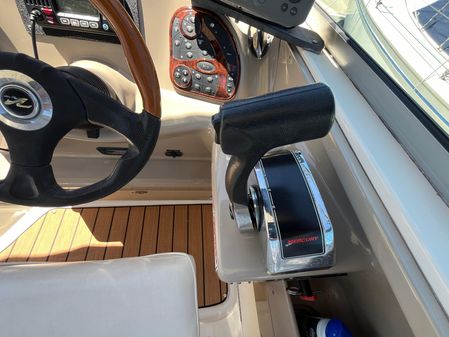 Sea Ray 280 image