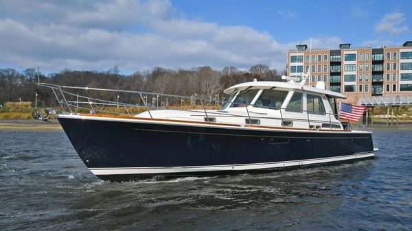 Sabre 48 Salon Express