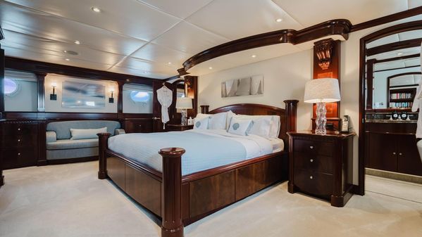 Trinity Yachts Raised Pilothouse image