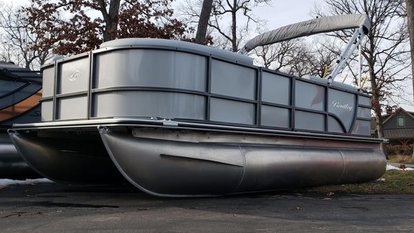 Bentley Pontoons LE 180 CR
