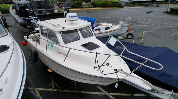 Defiance Admiral 250 EX