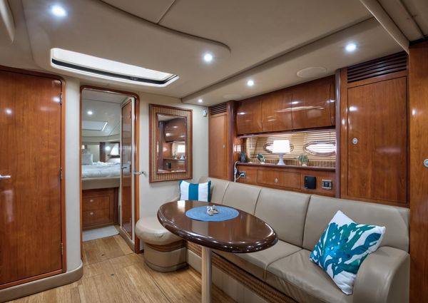 Sea Ray 390 Sundancer image