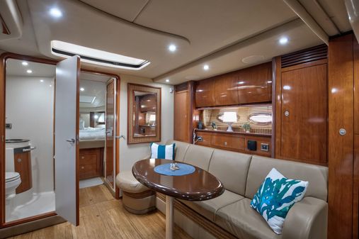 Sea Ray 390 Sundancer image