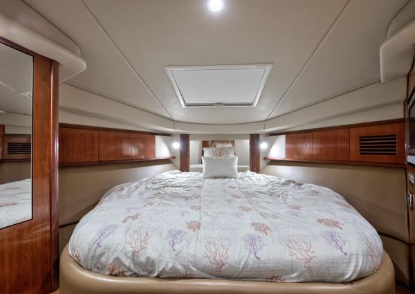 Sea Ray 390 Sundancer image