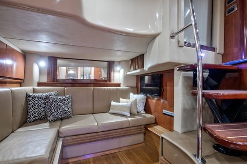 Sea Ray 390 Sundancer image