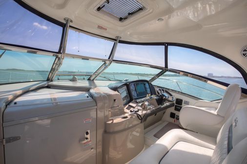 Sea Ray 390 Sundancer image