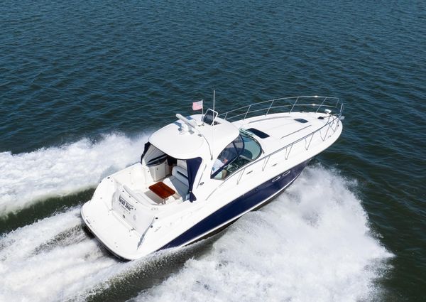 Sea Ray 390 Sundancer image