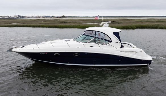 Sea Ray 390 Sundancer image