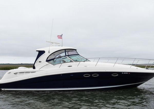 Sea Ray 390 Sundancer image