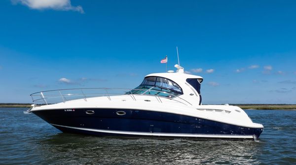 Sea Ray 390 Sundancer image