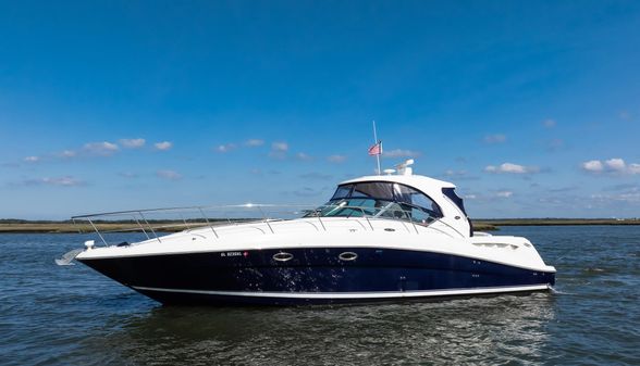 Sea Ray 390 Sundancer image