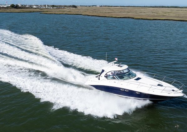 Sea Ray 390 Sundancer image