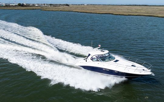 Sea Ray 390 Sundancer image