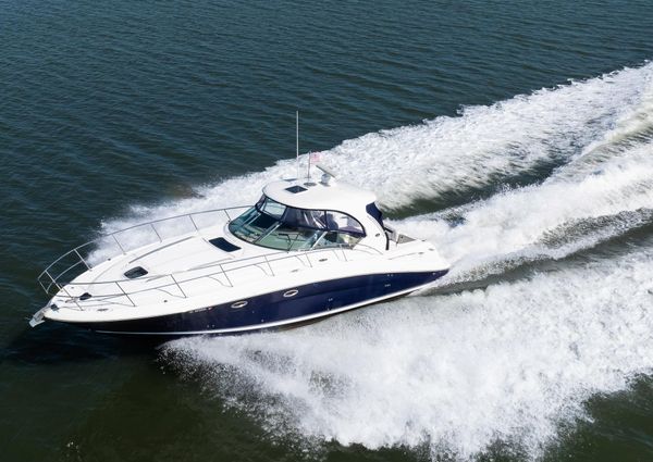 Sea Ray 390 Sundancer image