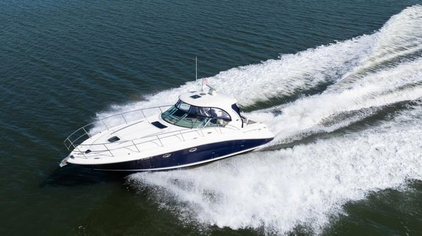 Sea Ray 390 Sundancer image