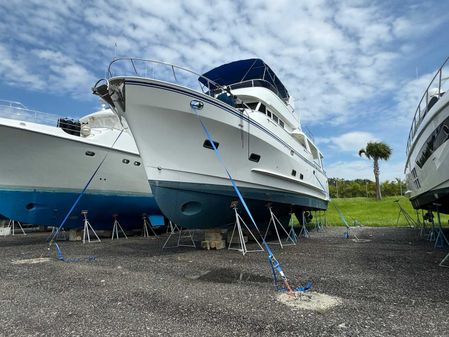 Alaskan Raised Pilothouse image