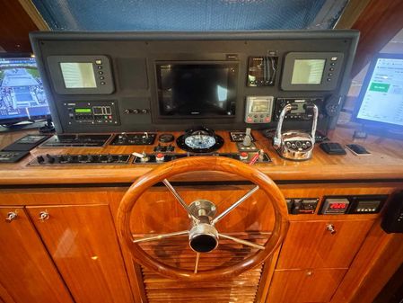 Alaskan Raised Pilothouse image