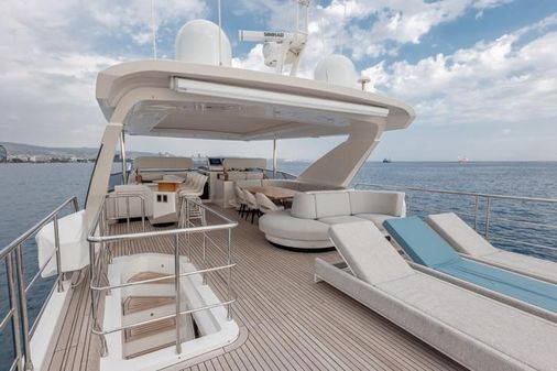 Azimut Grande 27metre image