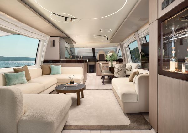 Azimut 72 Flybridge image