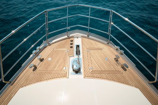 Azimut 72 image