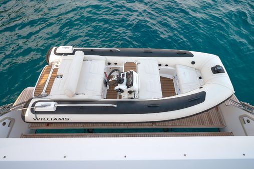 Azimut 72 image