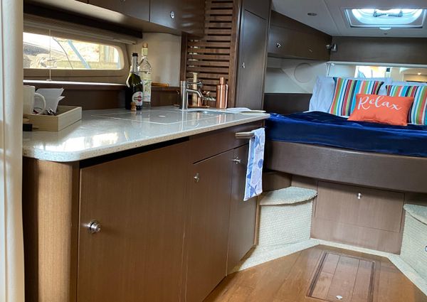 Sea Ray 370 Sundancer image