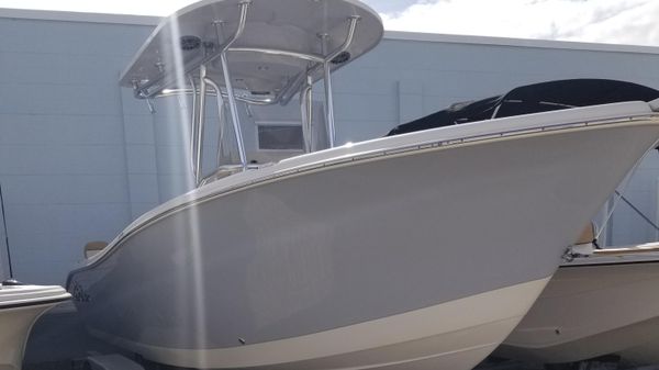 Sea Chaser 24 HFC