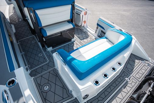 Nor-Tech 390 Sport Center Console image