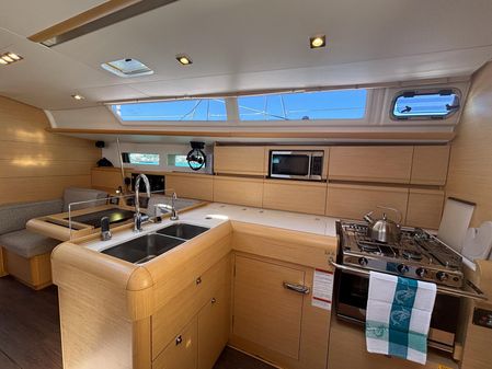 Jeanneau Sun Odyssey 479 image