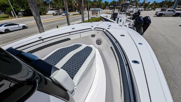 Tidewater 282-CC-ADVENTURE-BLUEWATER image