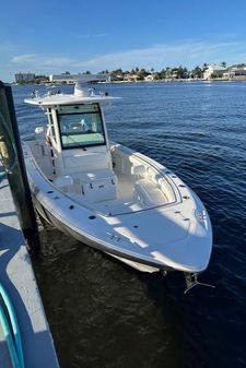 Boston Whaler 320 Outrage image