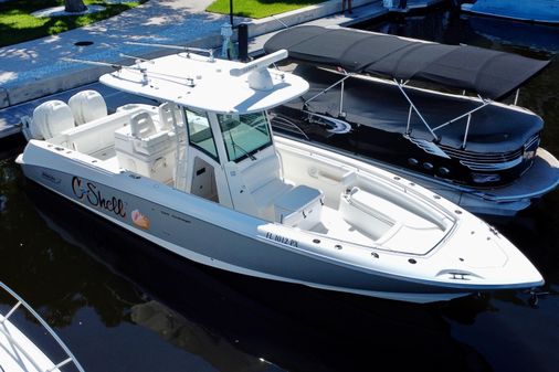 Boston Whaler 320 Outrage image