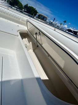 Boston Whaler 320 Outrage image