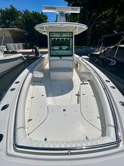 Boston Whaler 320 Outrage image