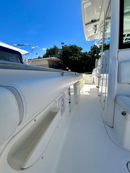 Boston Whaler 320 Outrage image