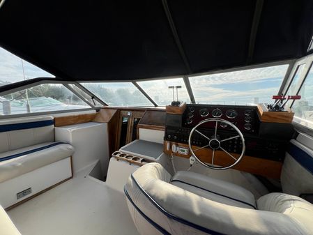 Bayliner 3250-CONQUEST image