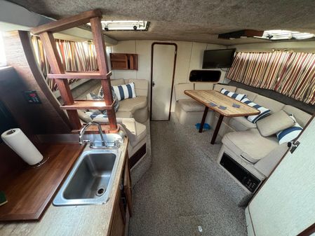 Bayliner 3250-CONQUEST image