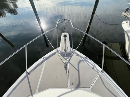 Bayliner 3250-CONQUEST image