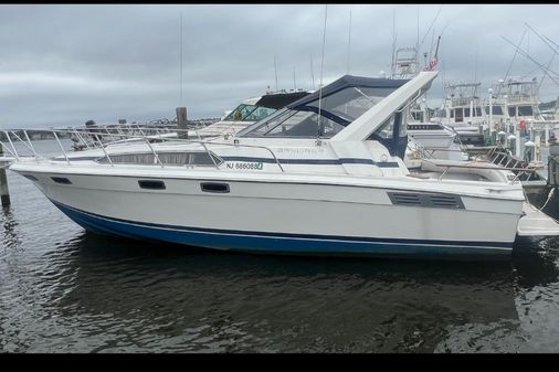 Bayliner 3250-CONQUEST image