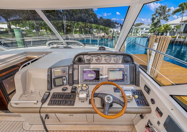 Sea Ray 480 Sundancer image