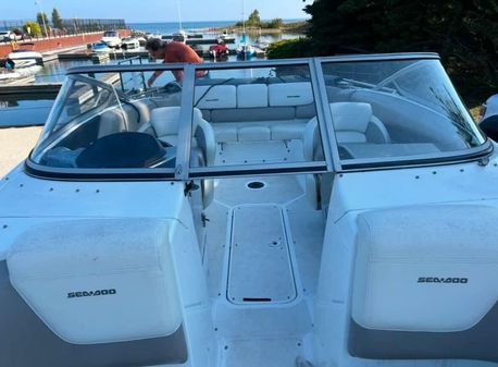 Sea-doo-sport-boats 230-CHALLENGER-SE image